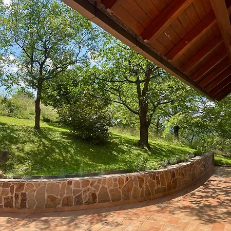 Breeze - Private Hot Tub Retreat Апартаменты *